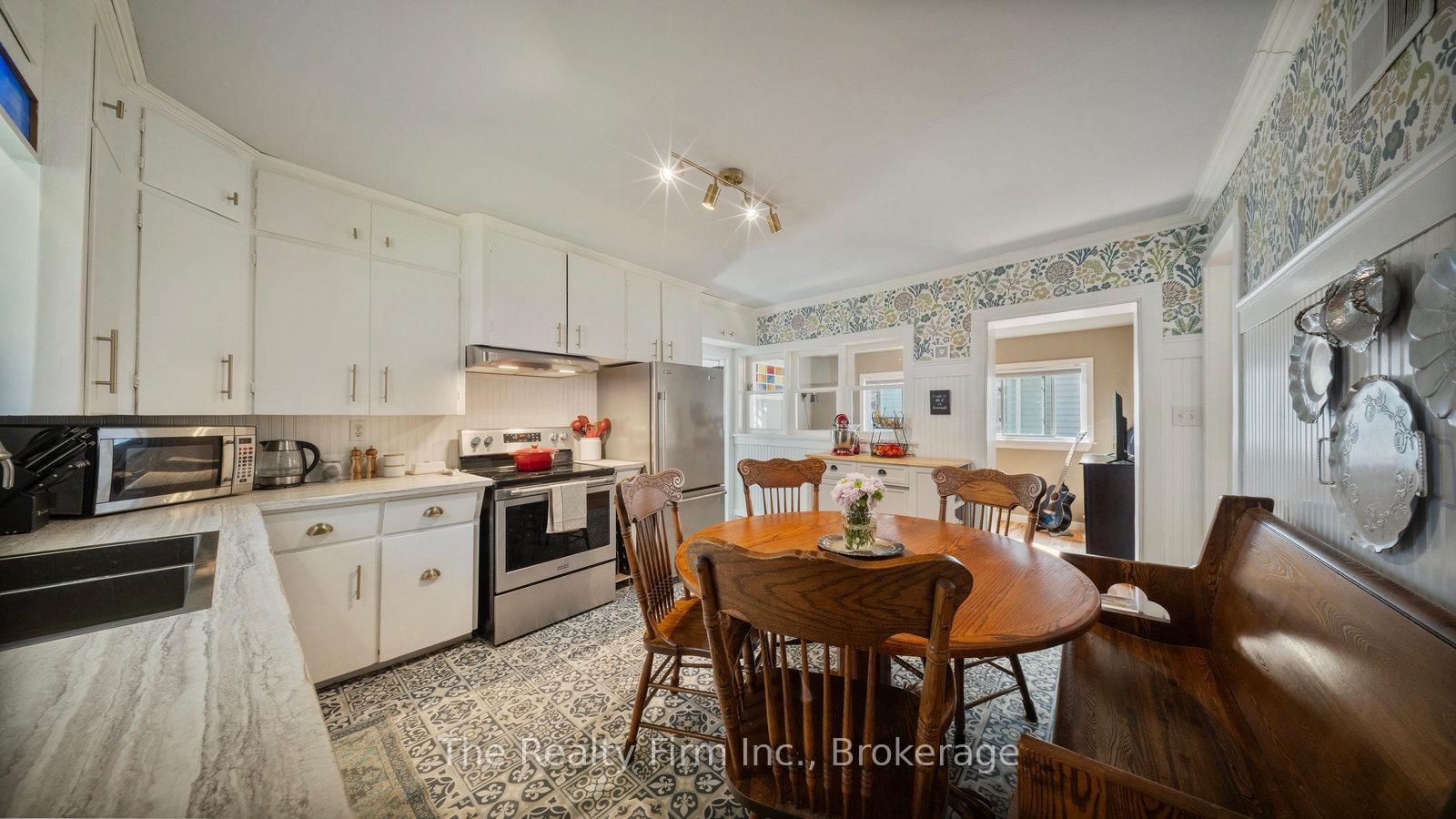 94 Woodstock Street N • East Zorra-Tavistock, ON photo 17