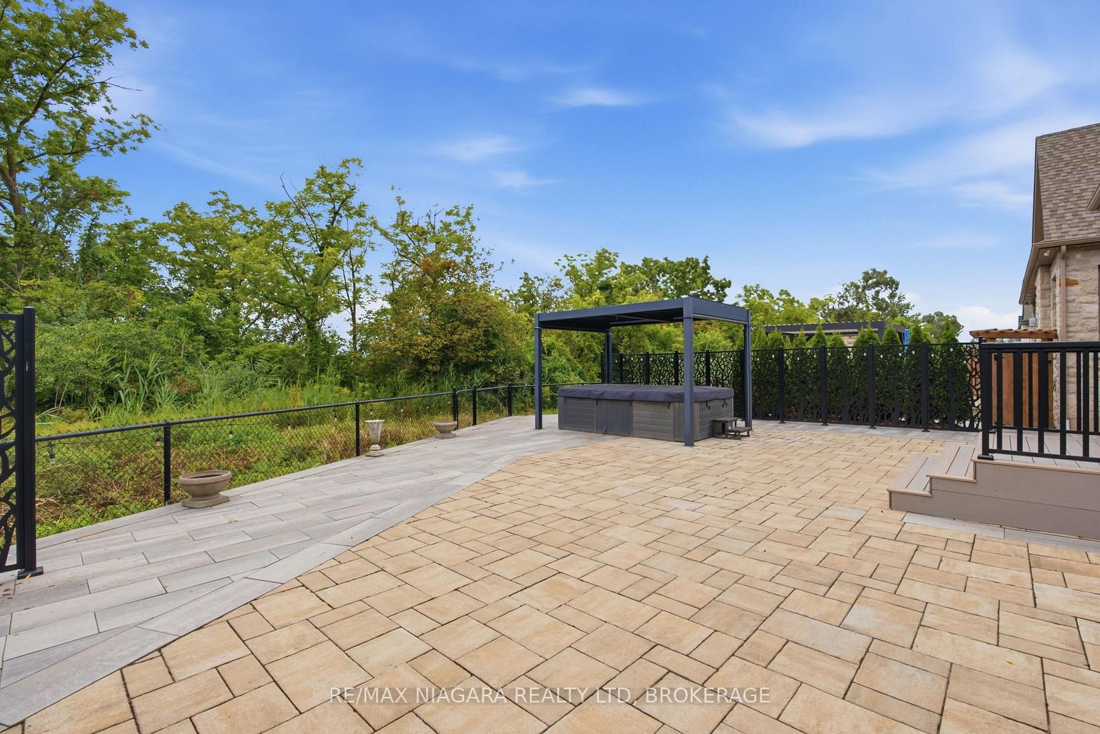 62 Millpond Road • Niagara-on-the-Lake, ON photo 41