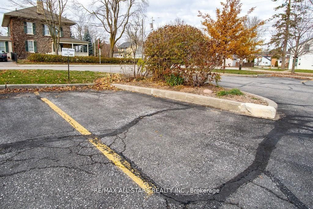 8 Huron Street • #106 • Kawartha Lakes, ON photo 36