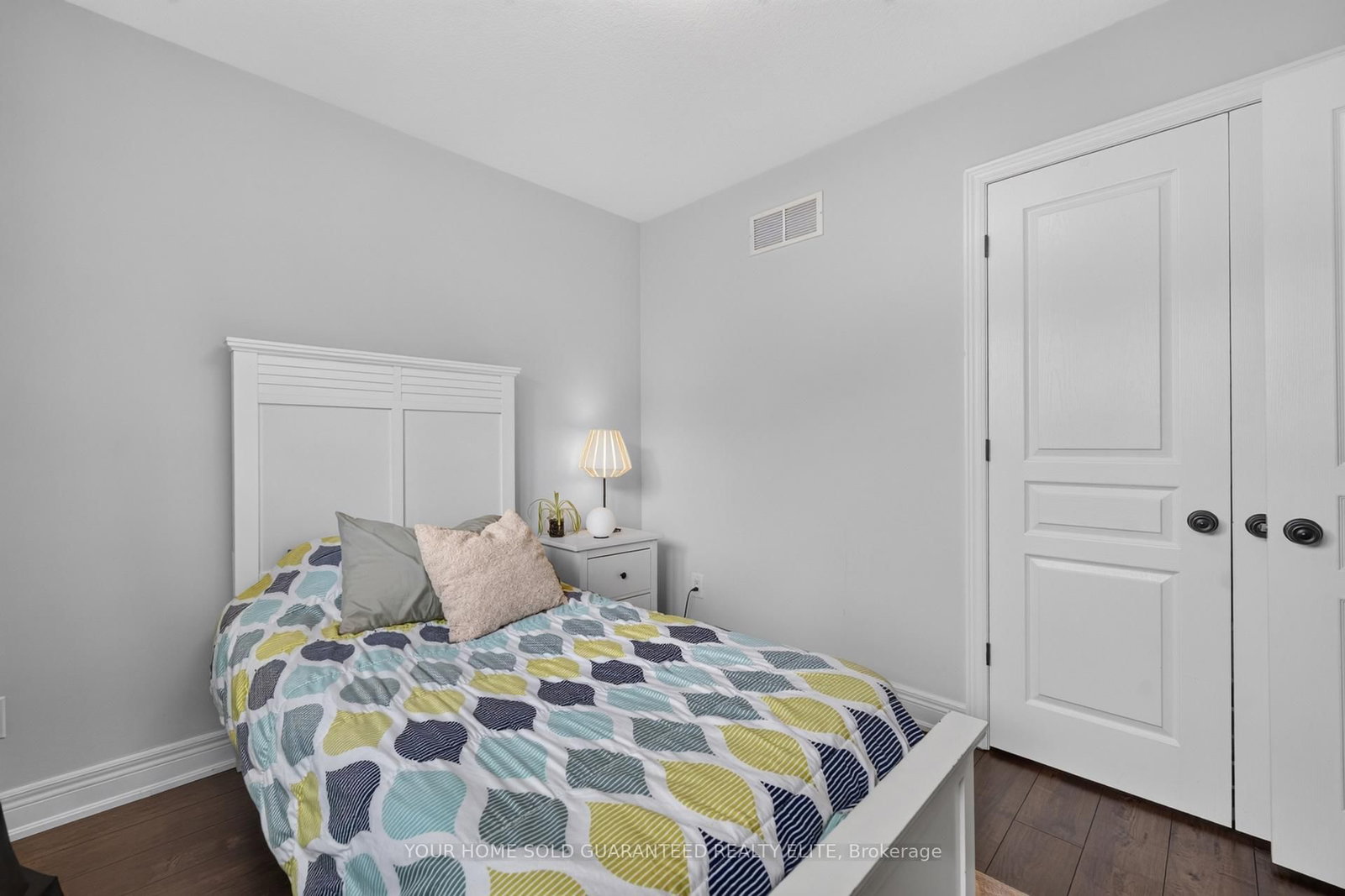 104 Udell Way • Grimsby, ON photo 20