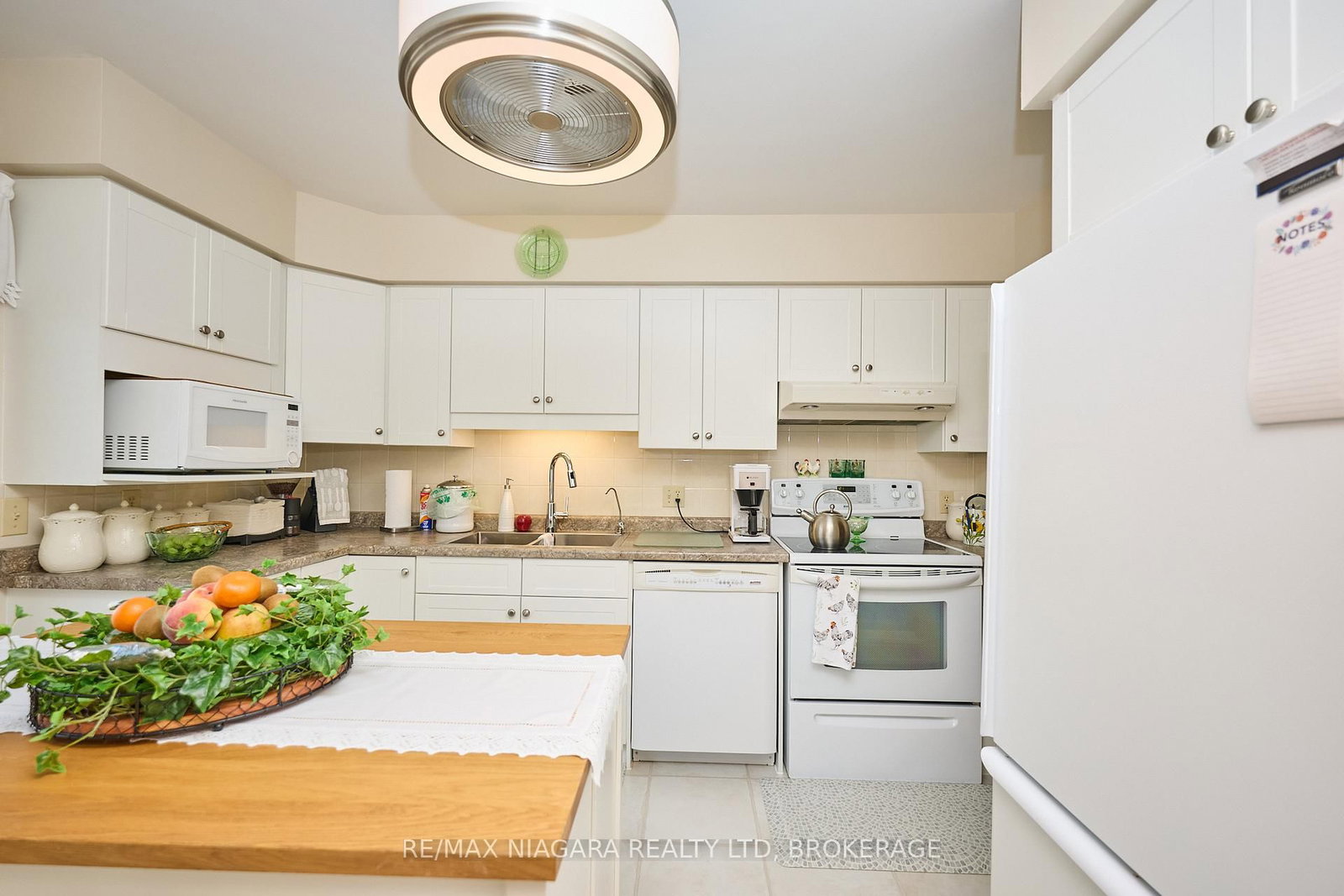 524 Lakeview Road • Fort Erie, ON photo 12
