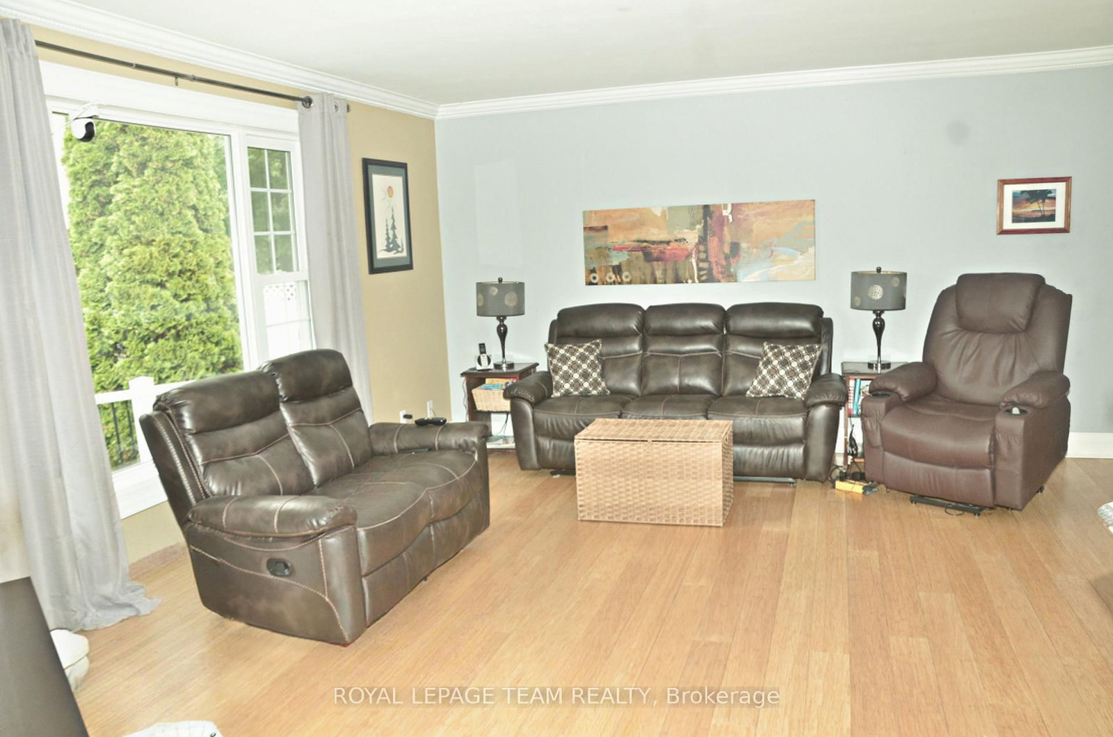 12078 Lakeshore Drive E • South Dundas, ON photo 8
