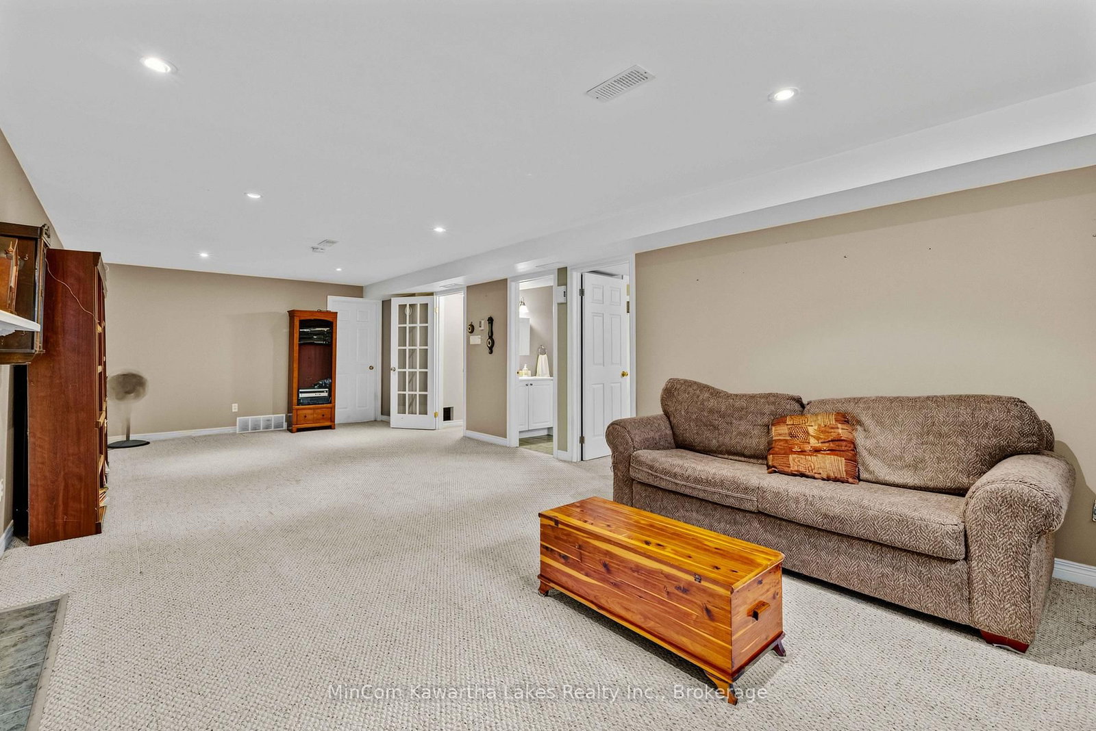 1069 SILVERDALE Road • Peterborough, ON photo 32