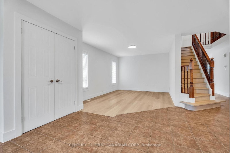799 Oakcrossing Road