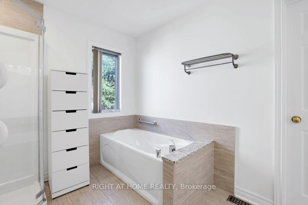 53 Yoho Drive • Kanata, ON photo 16
