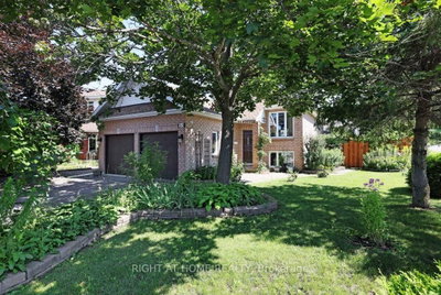 53 Yoho Drive • Kanata, ON photo 2