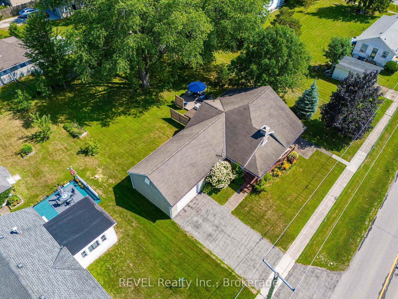 60 Bernard Avenue • Fort Erie, ON photo 46