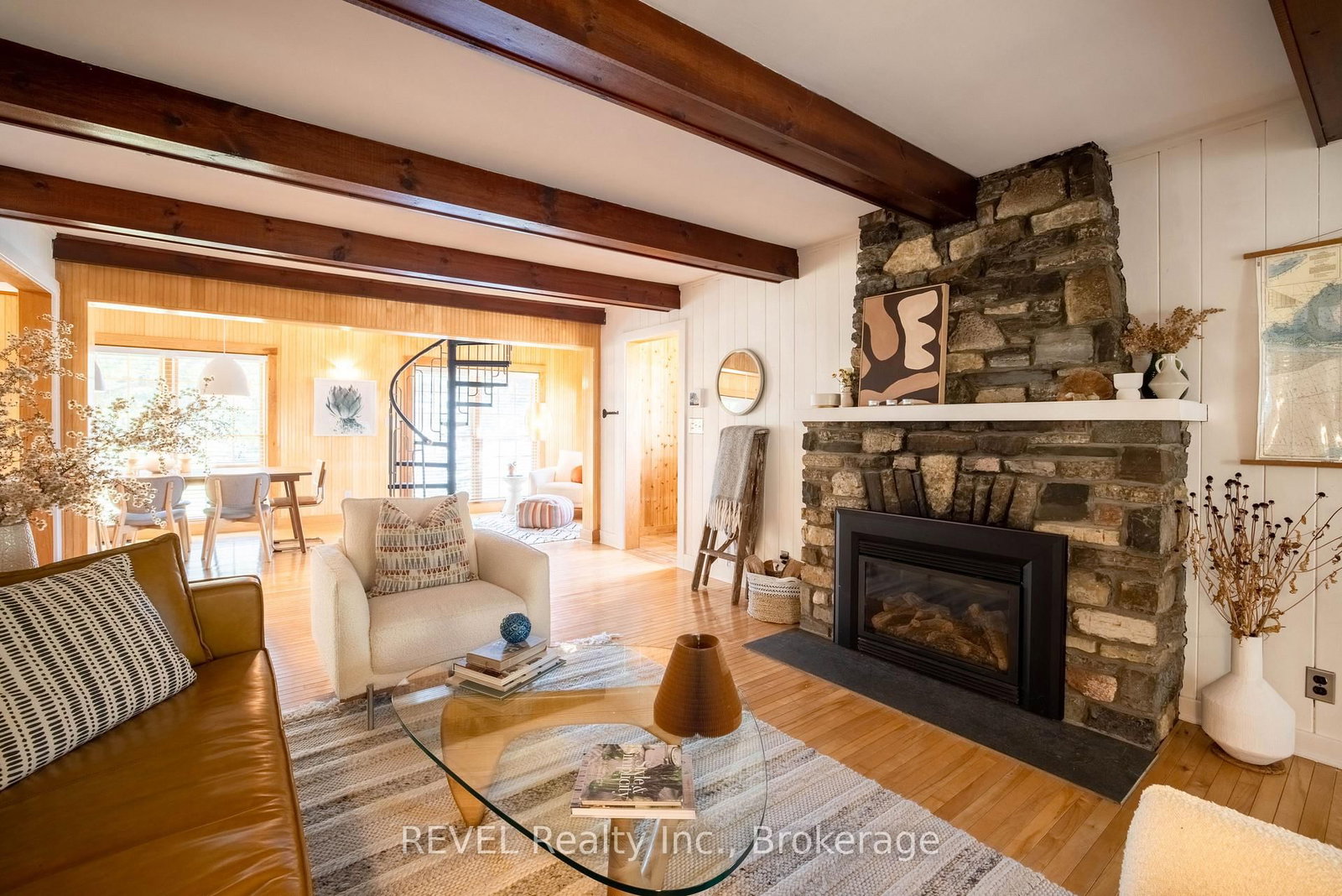 60 Bernard Avenue • Fort Erie, ON photo 9