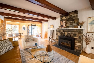 60 Bernard Avenue • Fort Erie, ON photo 9
