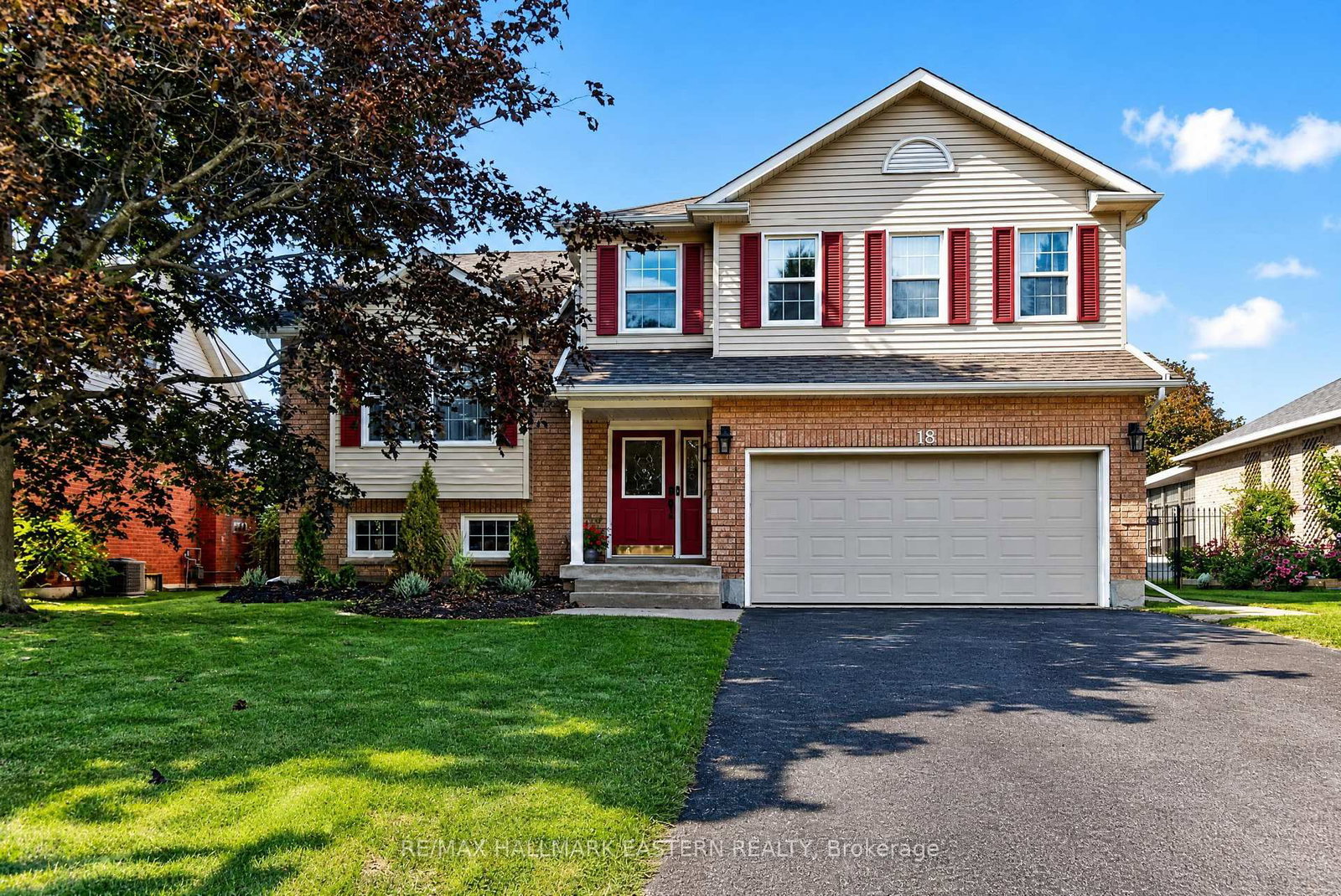 18 Hodgson Street • Port Hope, ON photo 1