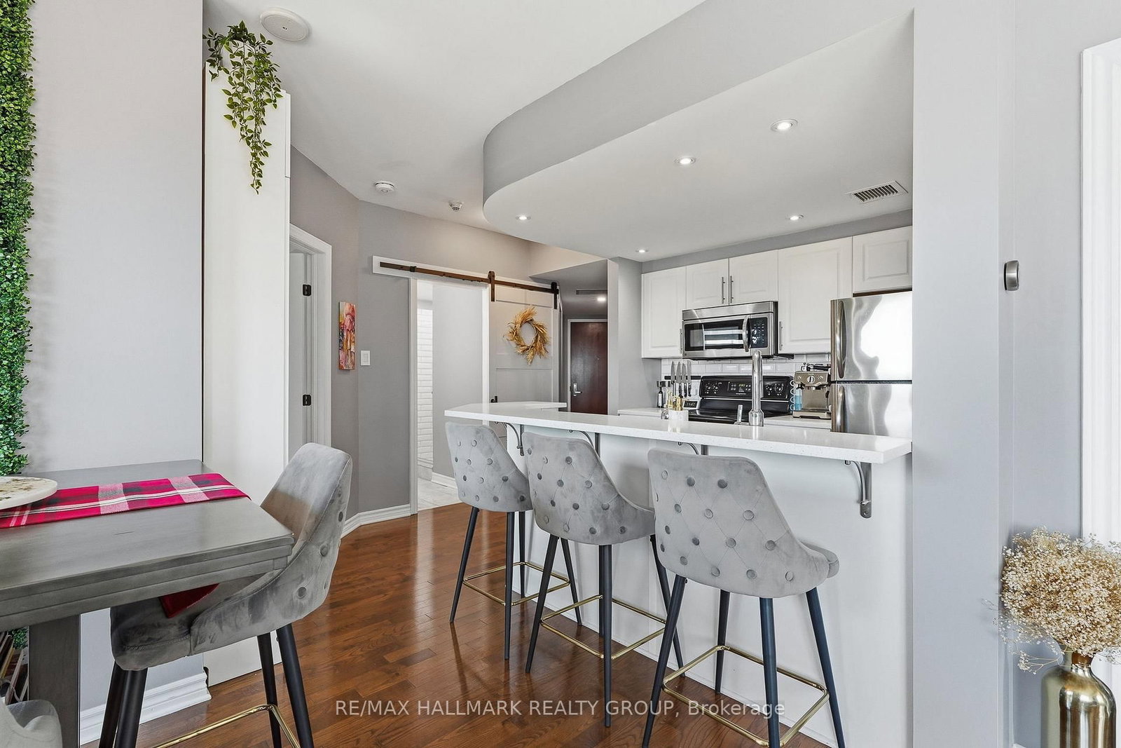 200 RIDEAU Street • #809 • Ottawa, ON photo 16