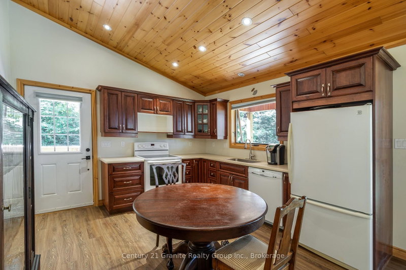 1219 Marathon Dr photo 5
