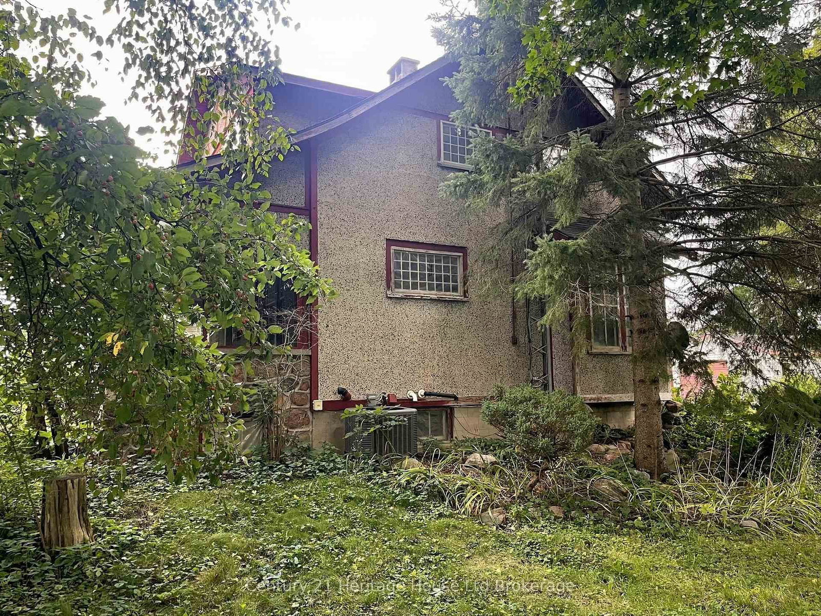 11 Adams Street • Norfolk, ON photo 32