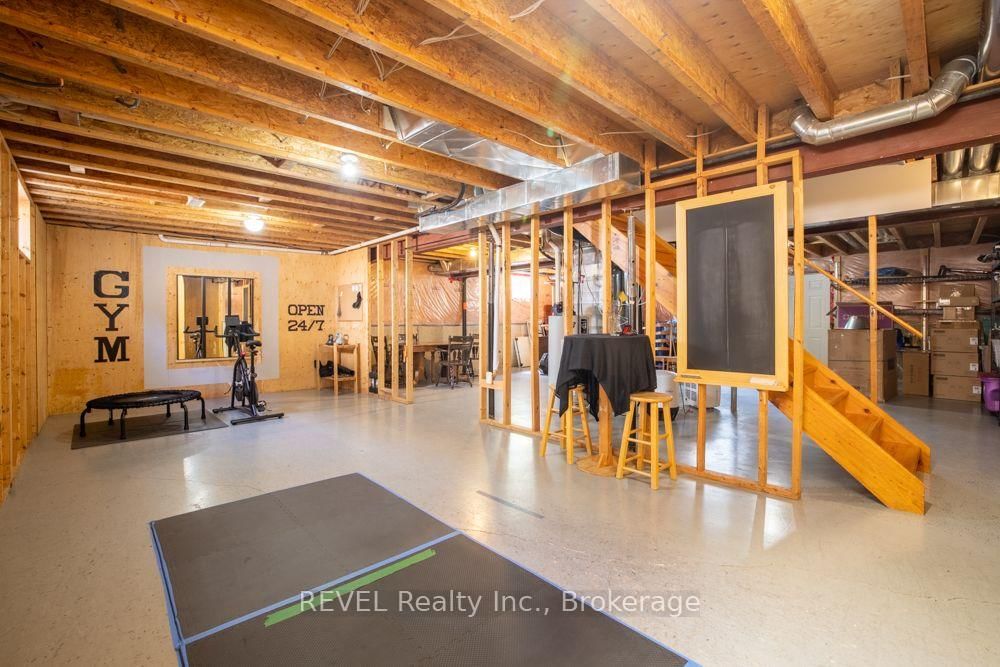 3305 HYMAN Avenue • Fort Erie, ON photo 36