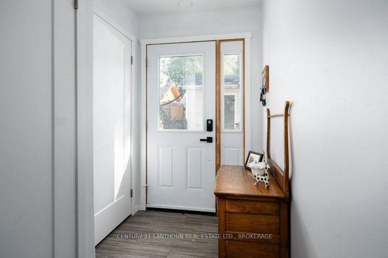 74 Cottage Lane photo 5