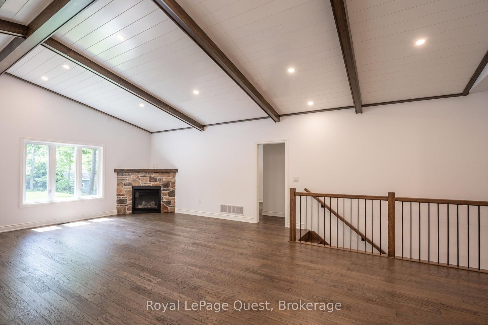 57 West Road W • Huntsville, ON photo 13