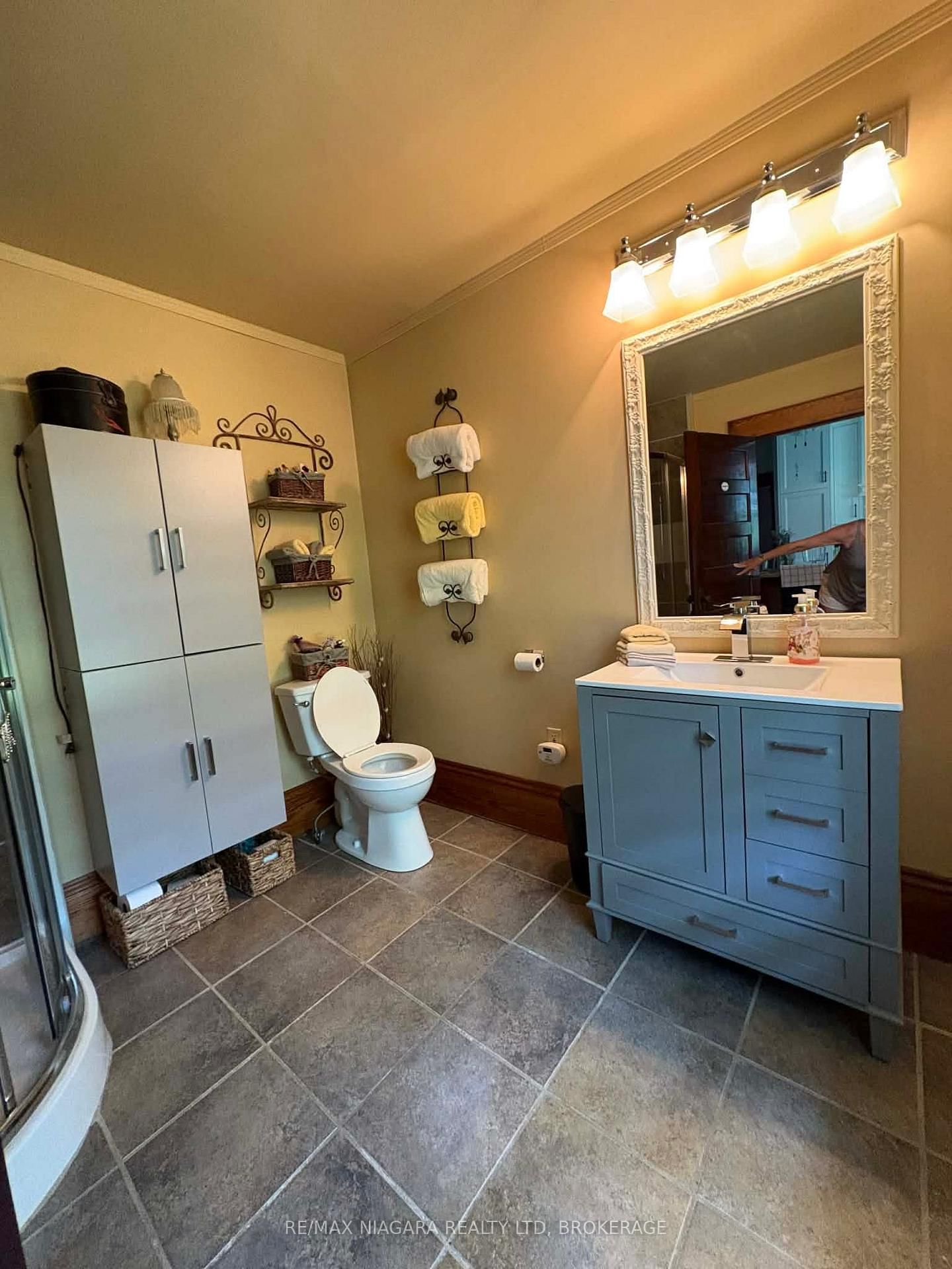 11562 Lakeshore Road • Wainfleet, ON photo 30