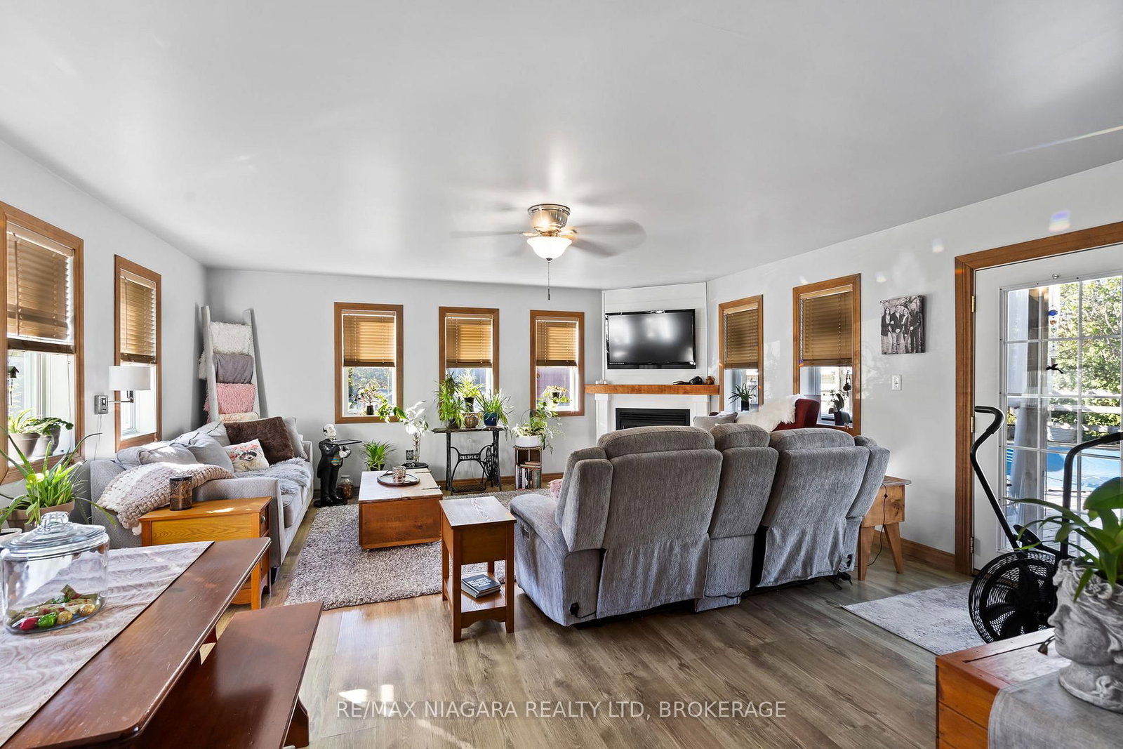 11562 Lakeshore Road • Wainfleet, ON photo 34