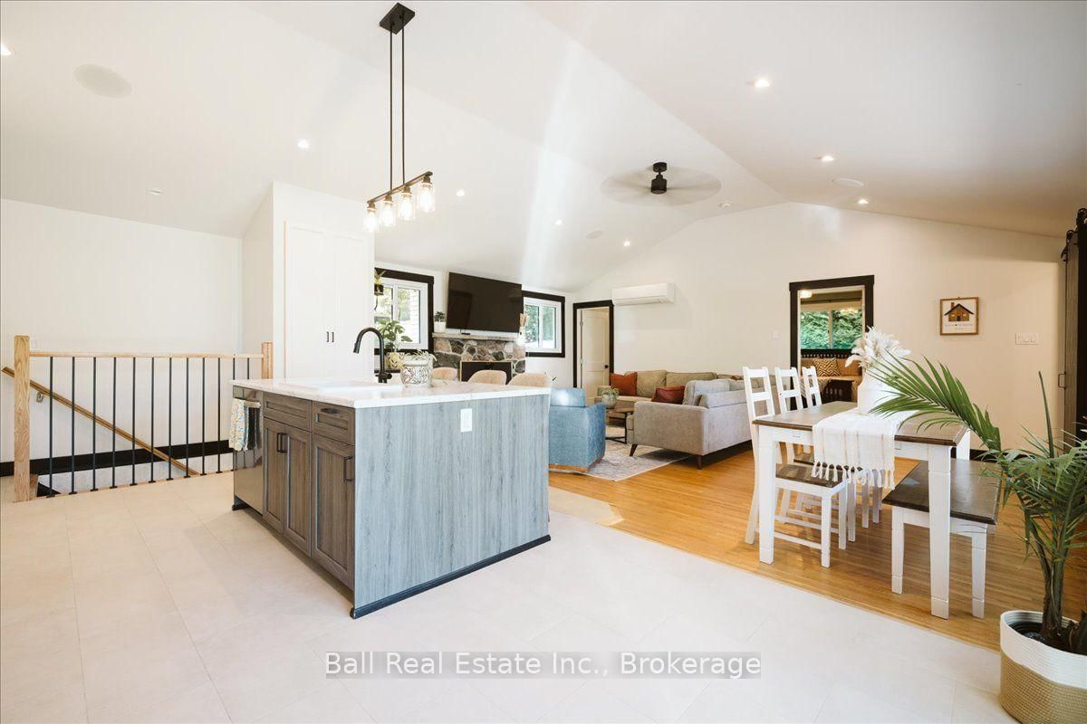78 Lakeshore Boulevard • Selwyn, ON photo 12
