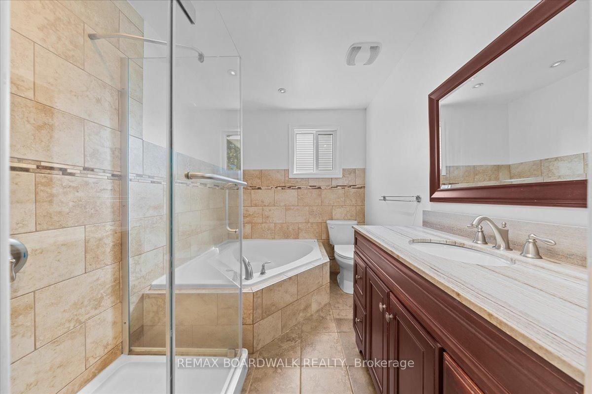 6584 Legault Street • Orleans, ON photo 23