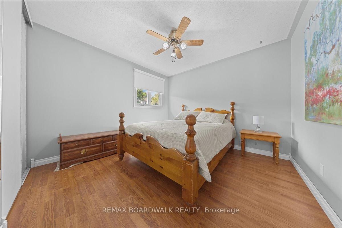 6584 Legault Street • Orleans, ON photo 24