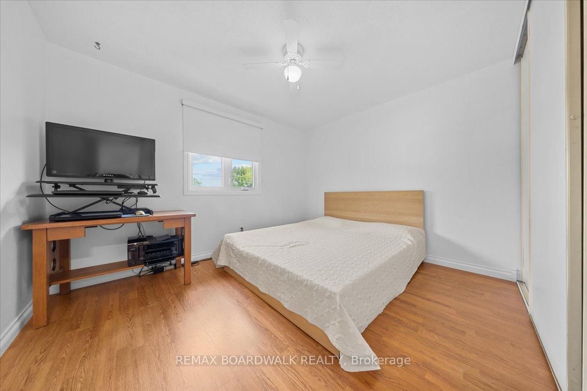 6584 Legault Street • Orleans, ON photo 26
