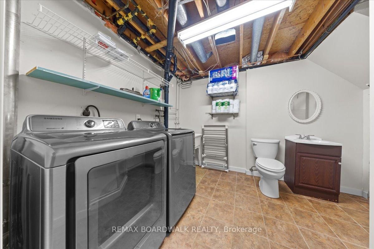 6584 Legault Street • Orleans, ON photo 35