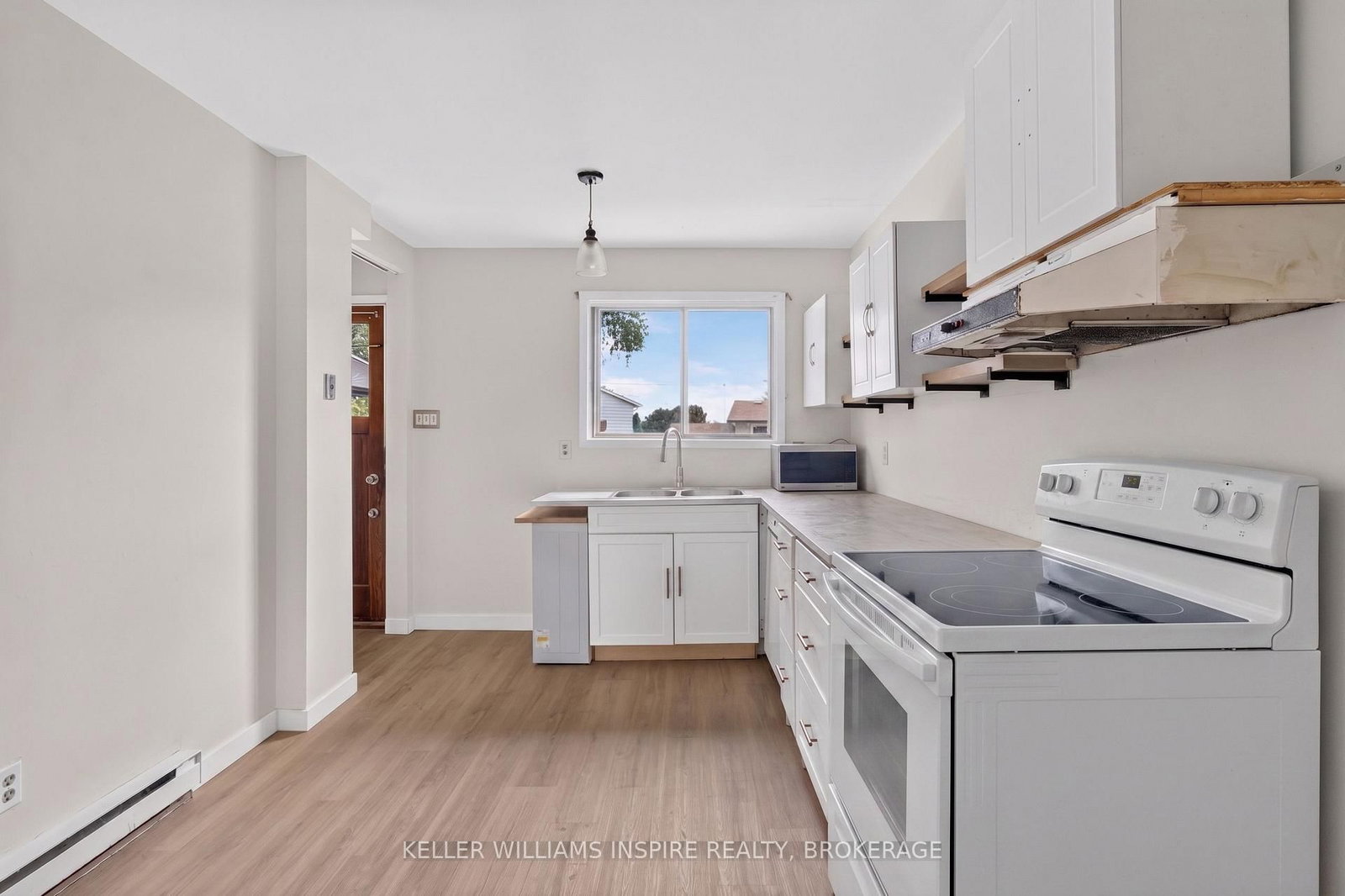 776 Grouse Crescent • Kingston, ON photo 5