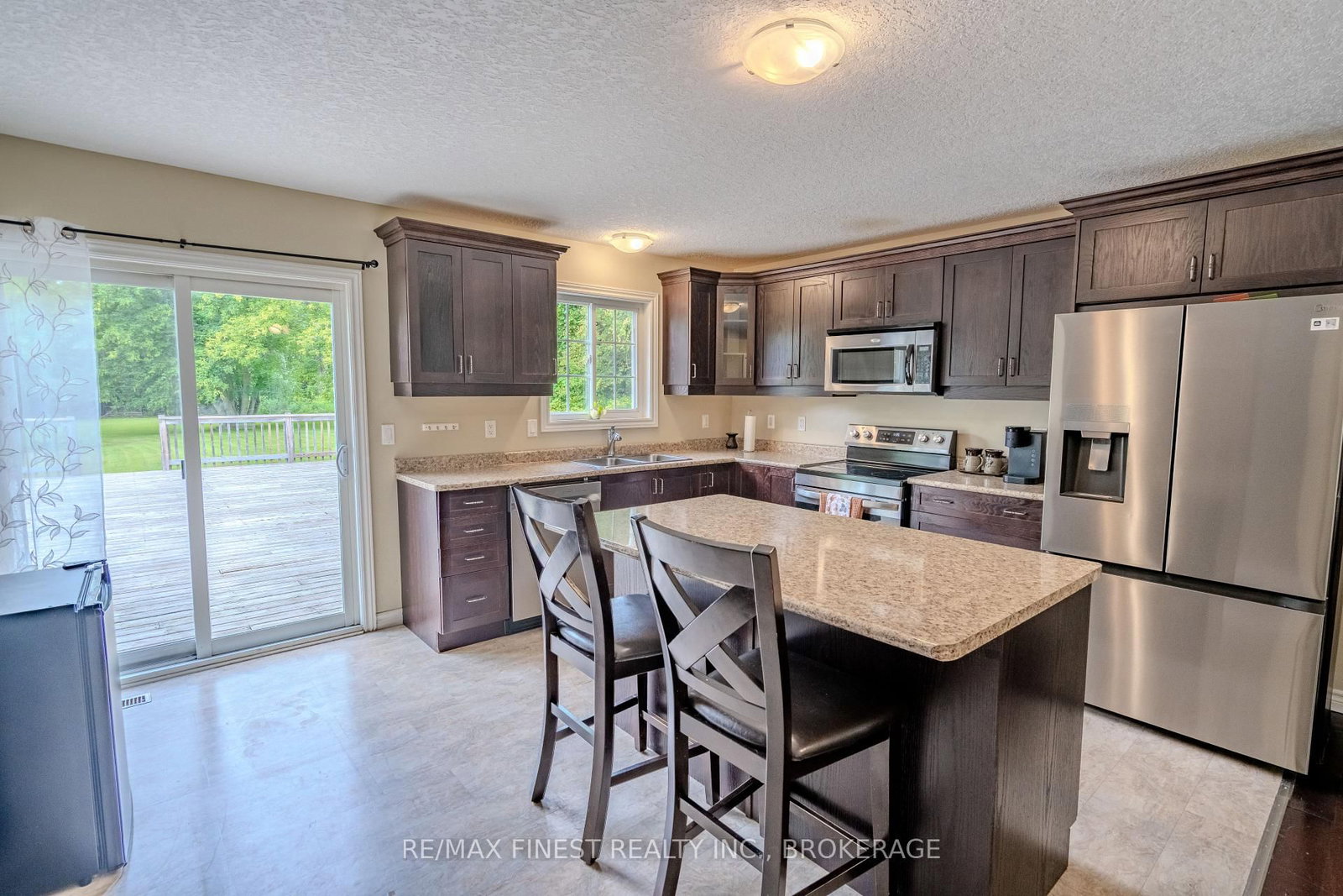 695 Westport Road • Godfrey, ON photo 10