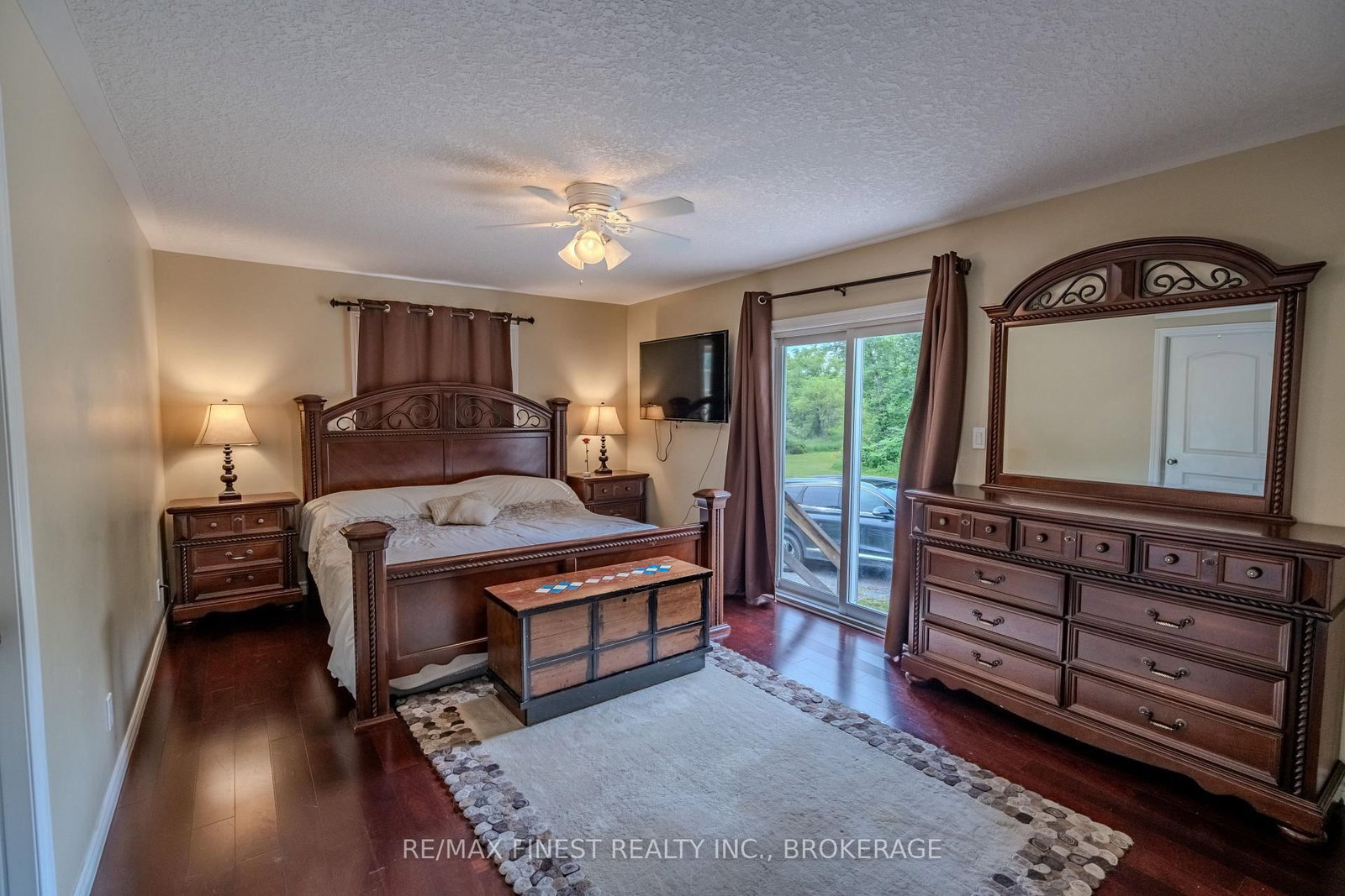 695 Westport Road • Godfrey, ON photo 16