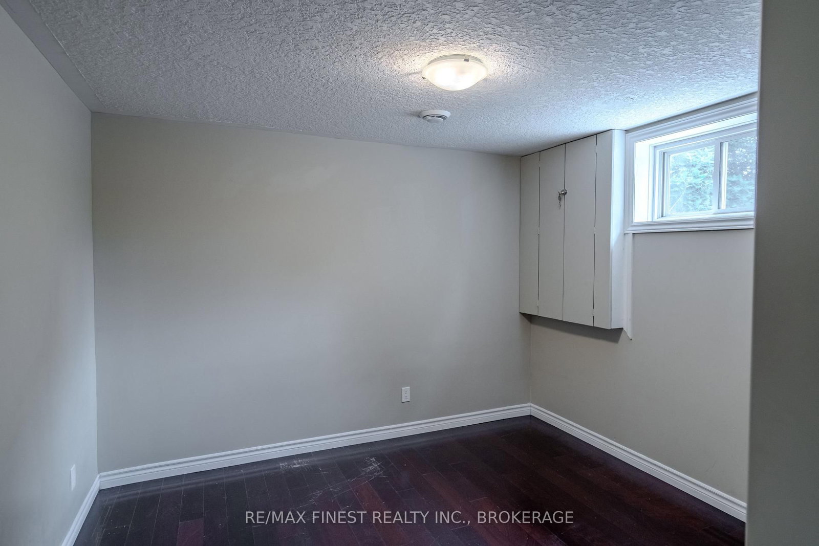 695 Westport Road • Godfrey, ON photo 26