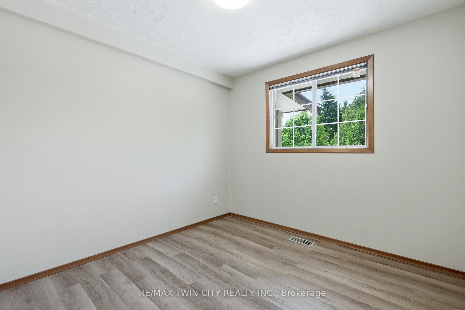 1621 Morrison Road • Cambridge, ON photo 24
