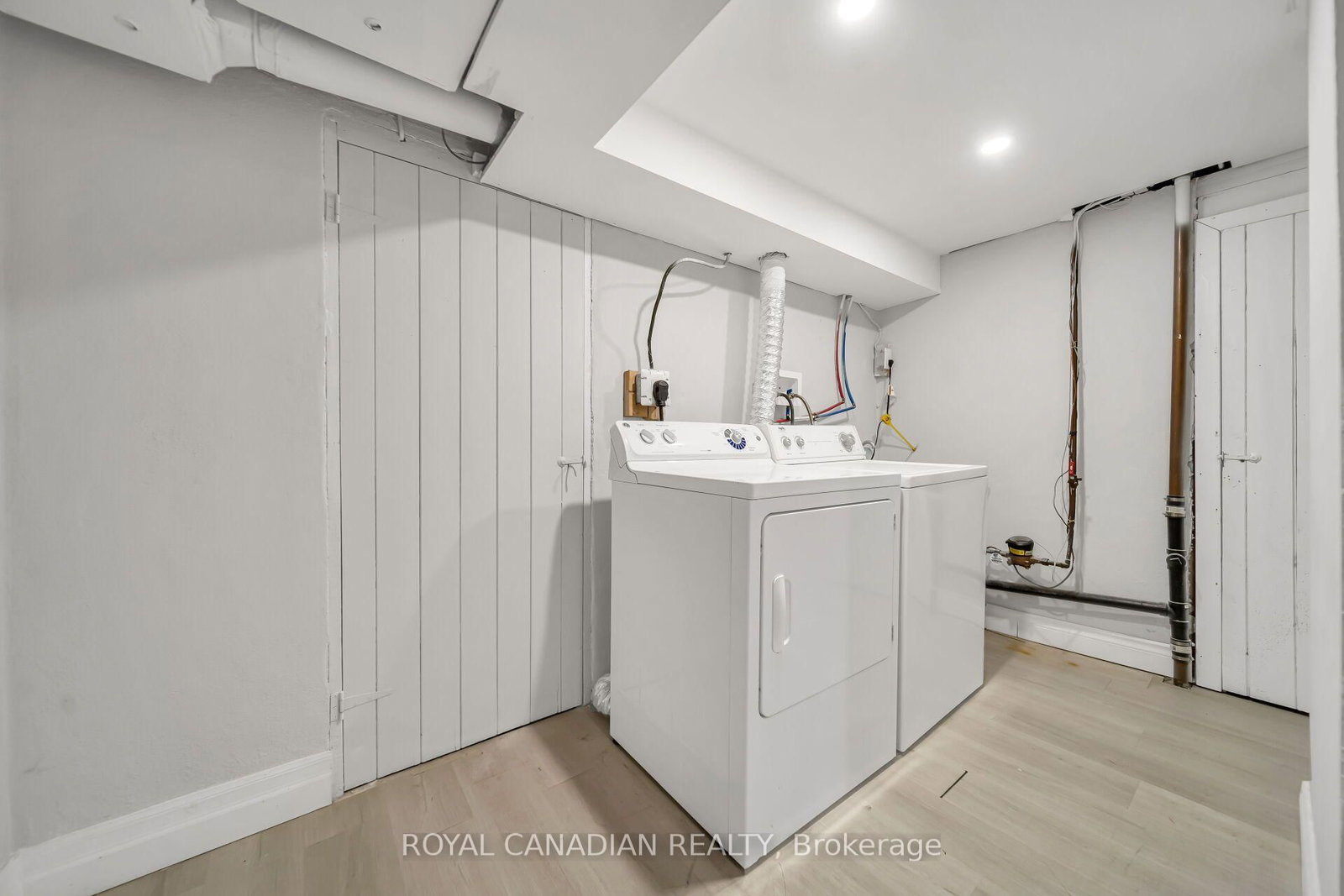 284 Cedar Crescent • Cambridge, ON photo 34