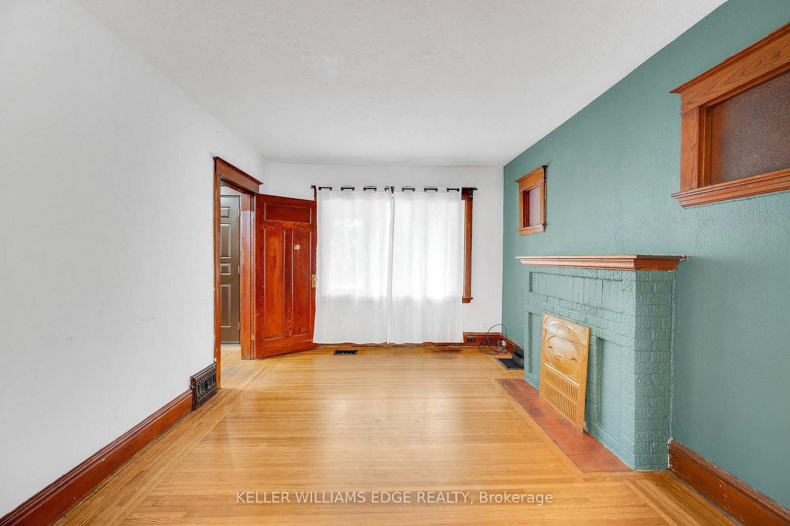 204 Rosslyn Avenue S • Hamilton, ON photo 11