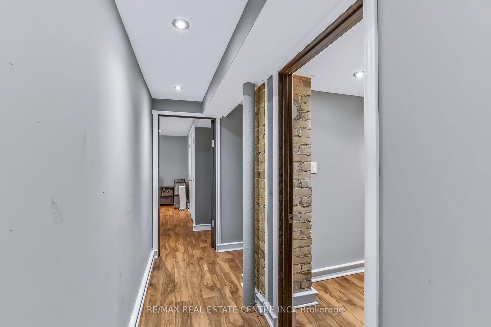 900 Adelaide Street N • London East, ON photo 18