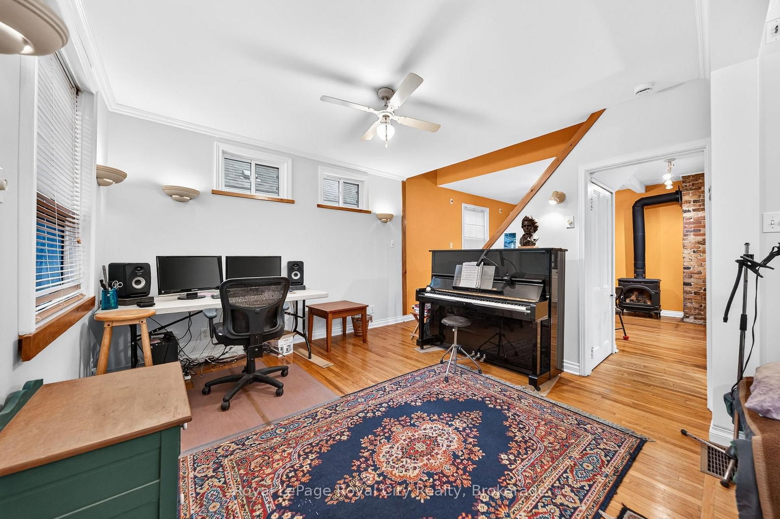 19 Walter Street • Guelph, ON photo 15