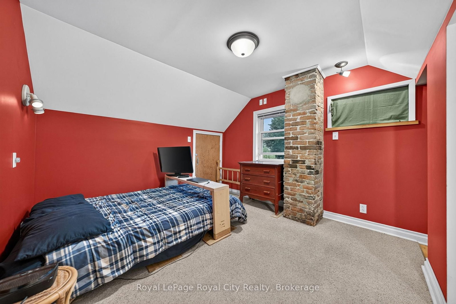 19 Walter Street • Guelph, ON photo 31