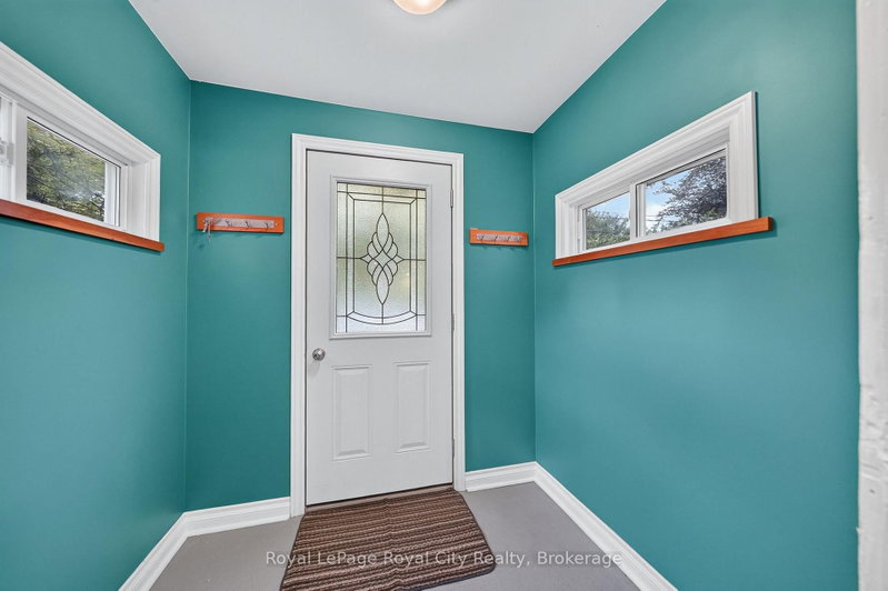 19 Walter St photo 5