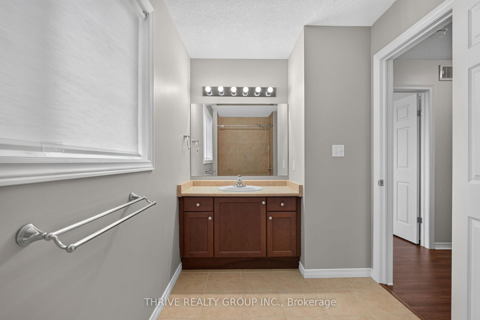 1184 Baird Street • London North, ON photo 25