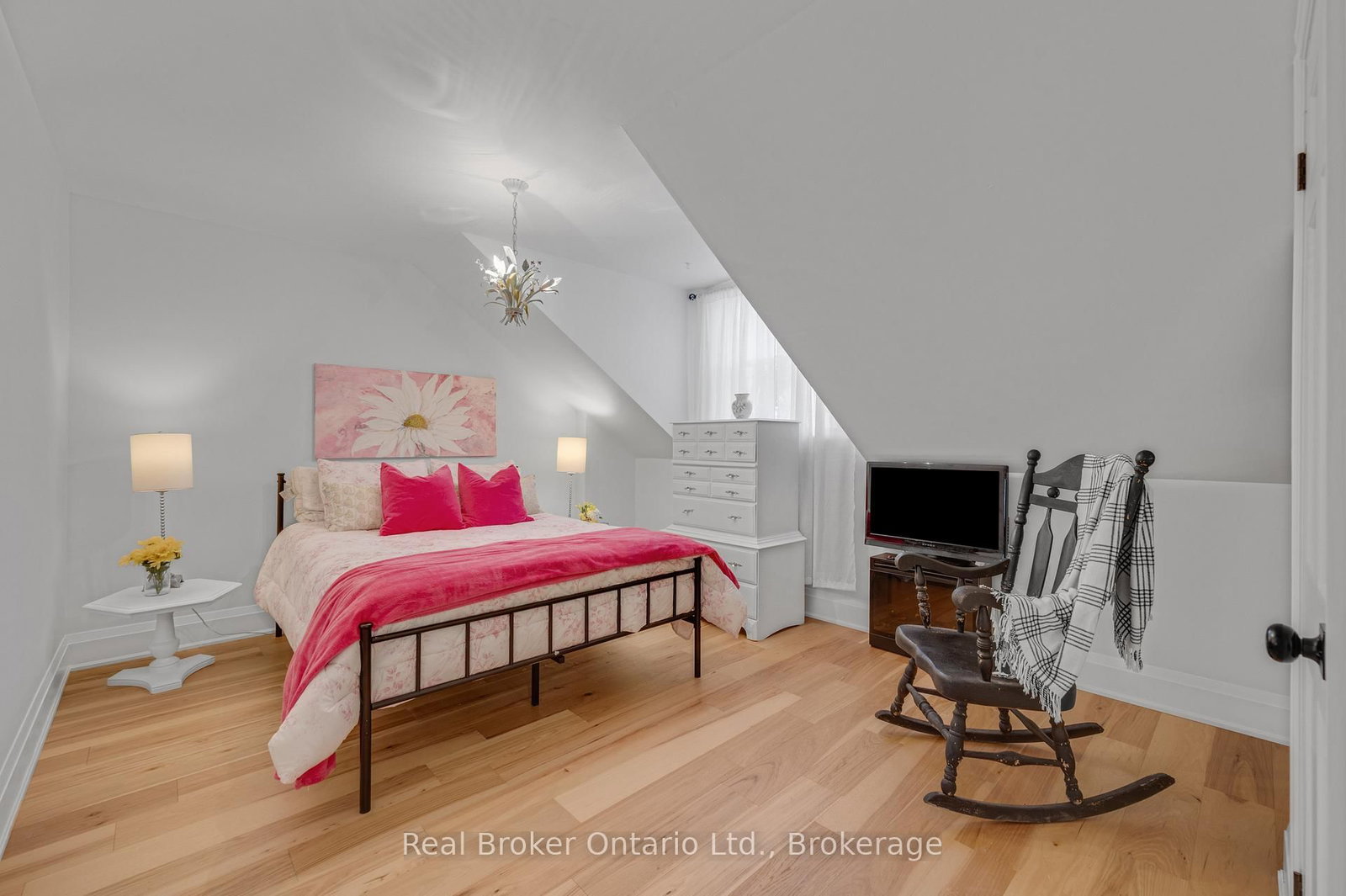 501 Concession 2 Road S • Haldimand, ON photo 21