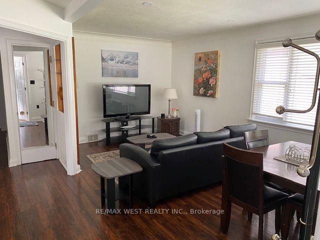 Upper - 6722 Dunn Street, Niagara Falls 3