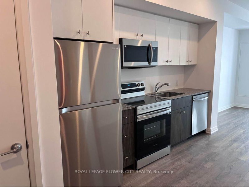409 - 101 Golden Eagle Road N