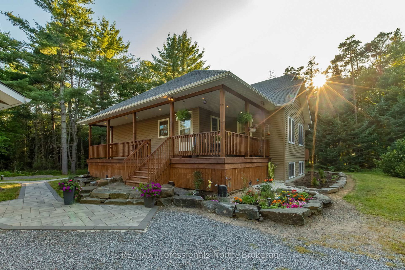 419 South Mary Lake Road • Huntsville, ON photo 10