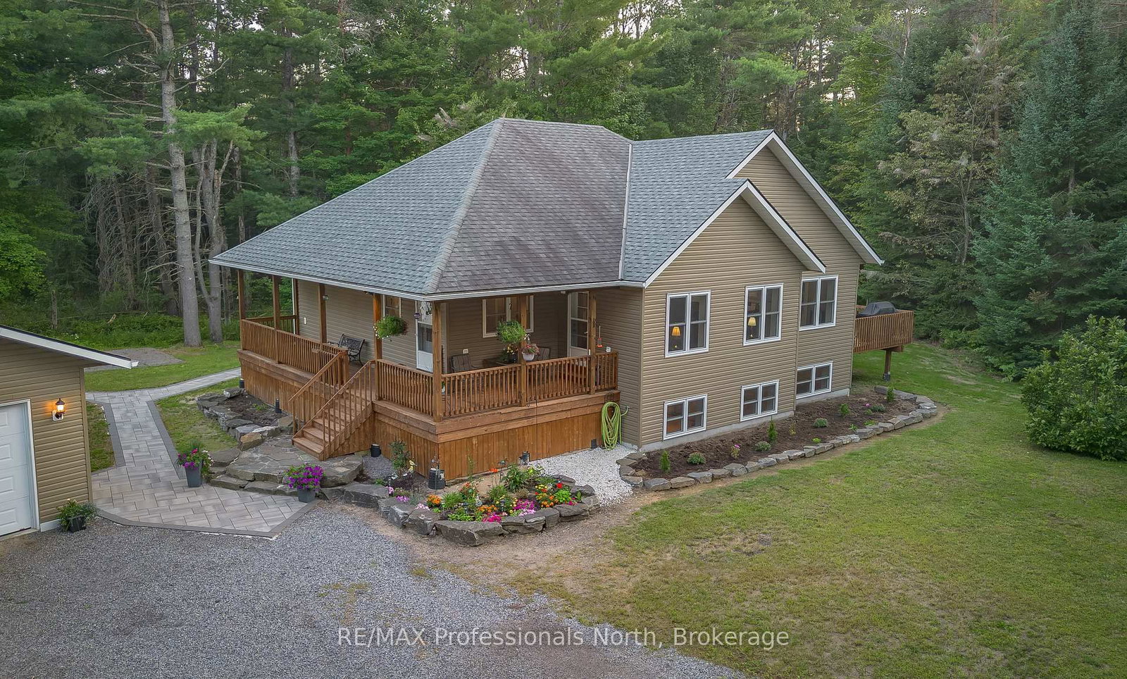 419 South Mary Lake Road • Huntsville, ON photo 33