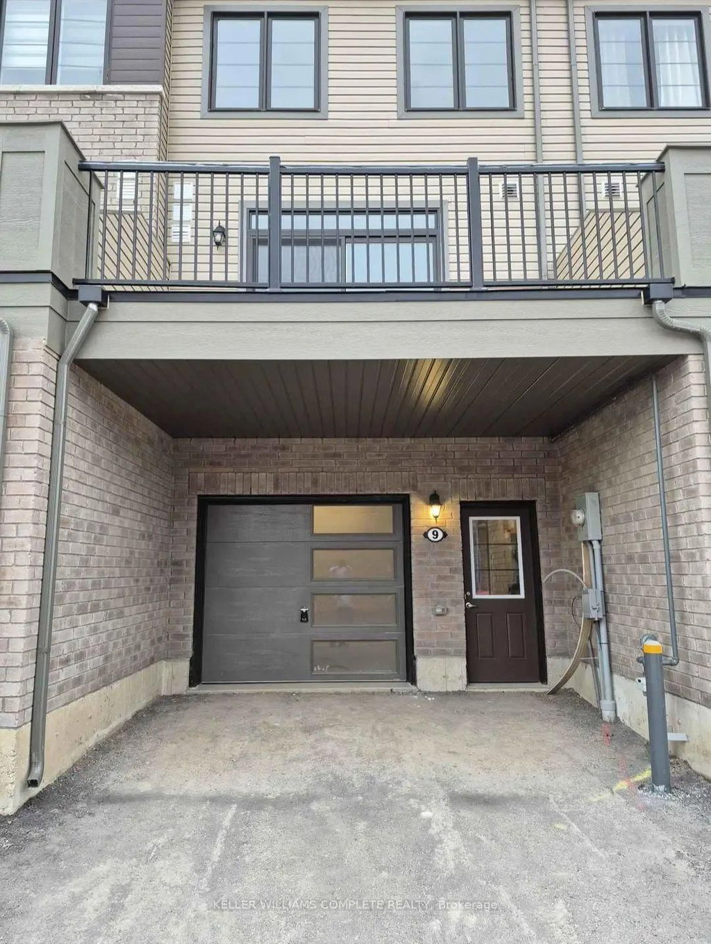C - 9 MELODY Lane 3