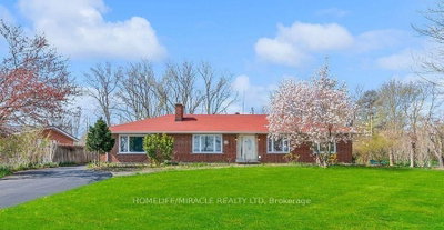 Detached House for sale at 3035 Niagara Pkwy, Fort Erie, Ontario, L2A 5M4 - Black Creek - MLS: X13711390
