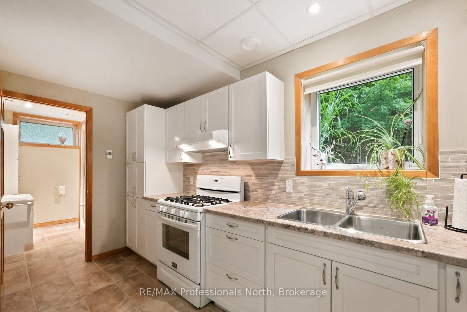 202 Sunnyside Street • Dysart et al, ON photo 23