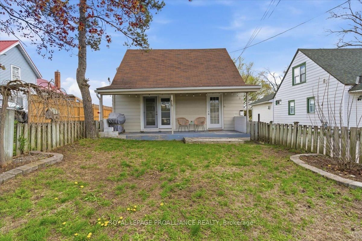 61 Delaney Street • Quinte West, ON photo 1