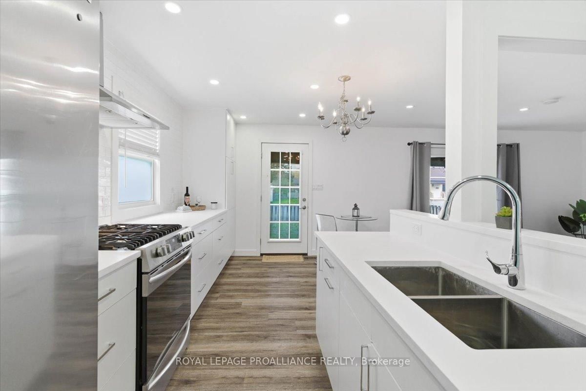 61 Delaney Street • Quinte West, ON photo 10