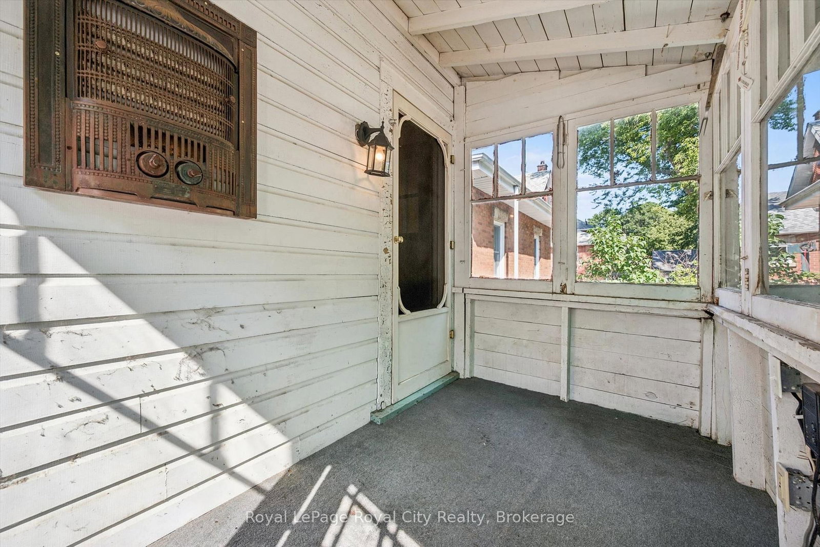 22 Boult Avenue • Guelph, ON photo 36